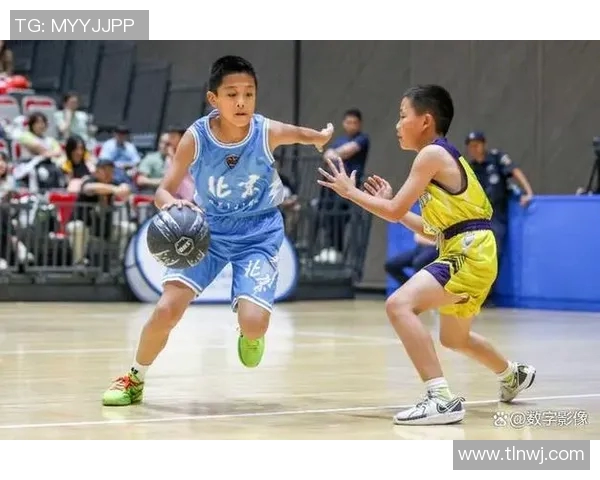 美国篮球明星训练营助力青少年梦想成真提升篮球技能与团队合作精神